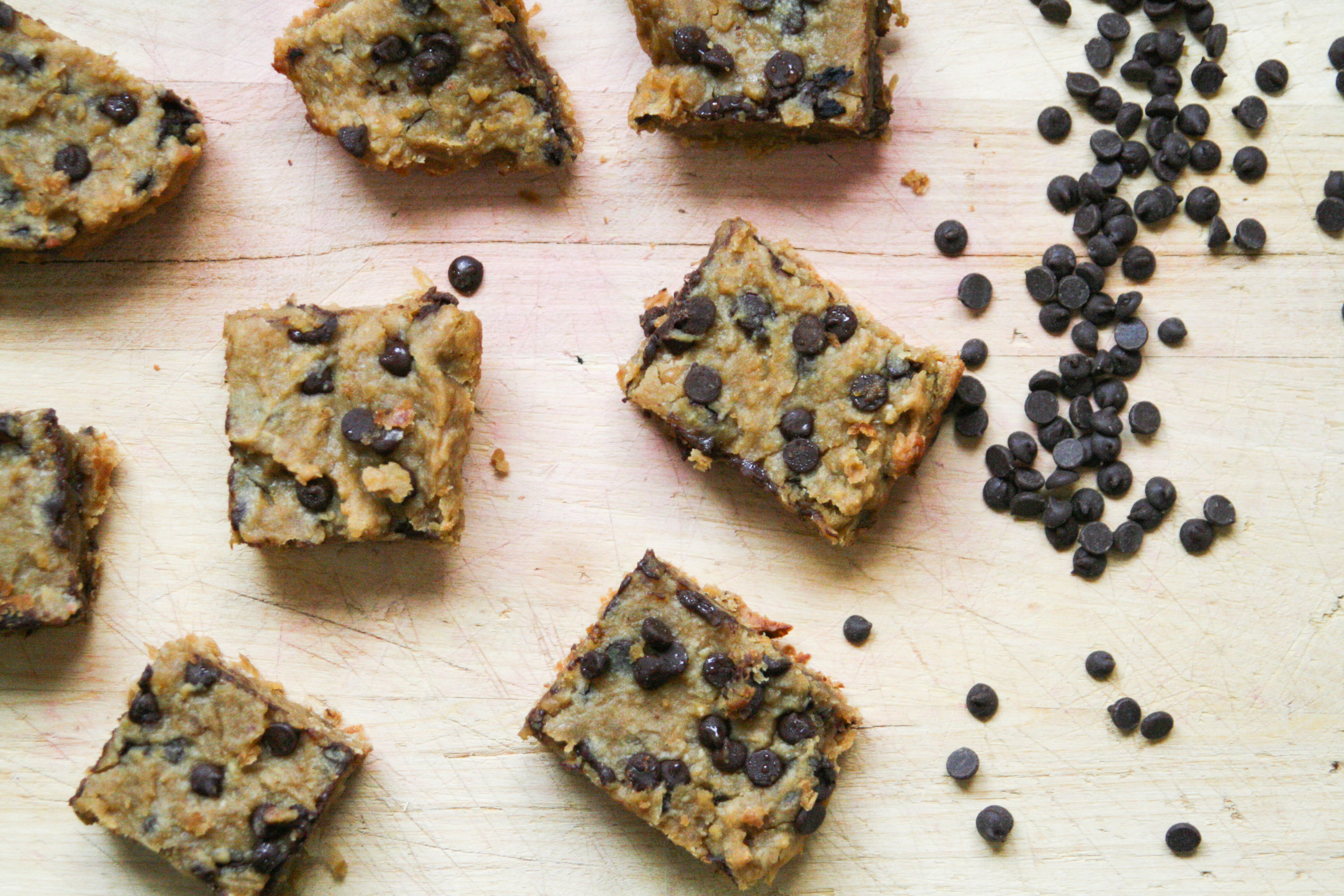 Chickpea blondies recipe